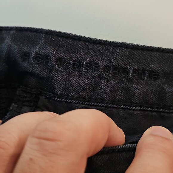 American Eagle Black Size 6 High Rise Distressed Style Jean Shorts - Picture 7 of 8